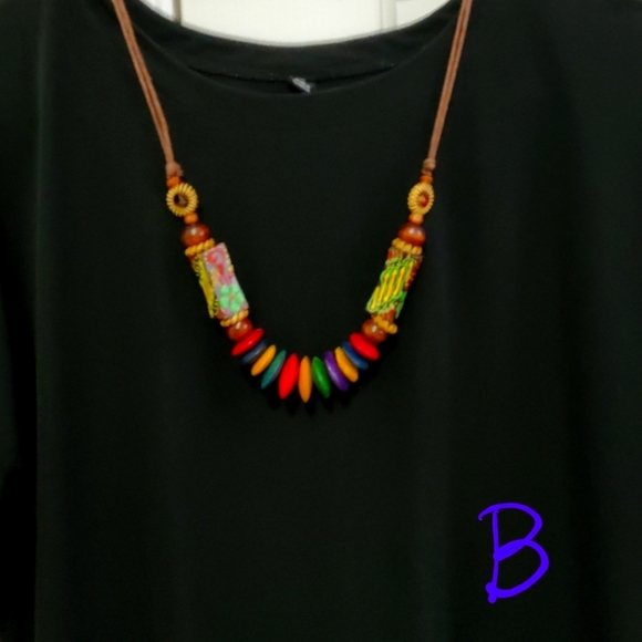 Ethnic necklace (B) - Picture 1 of 1